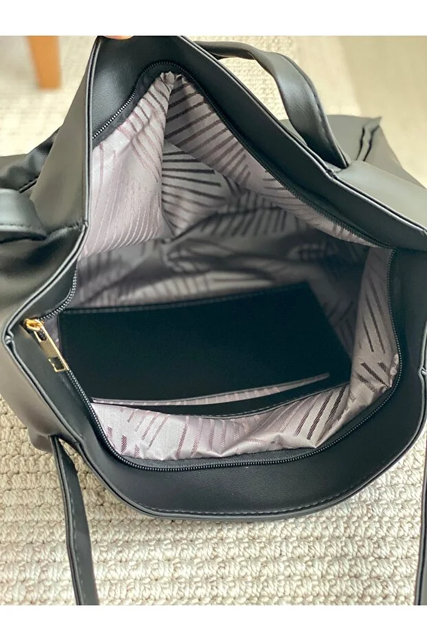 Büyük Boy Yumuşak Derili Kadın Çantası En42 Uzn28